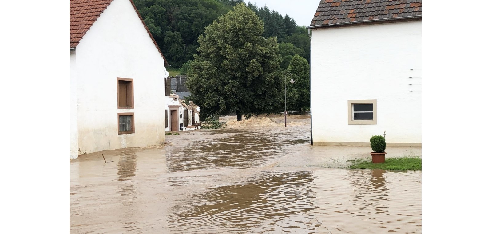 Unwetterkatastrophe 2021: Verteilung von Spendenmitteln des Landes ...